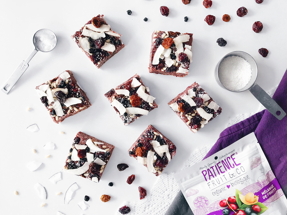 Fruit squares with Patience Fruits & Co's dried fruits mix